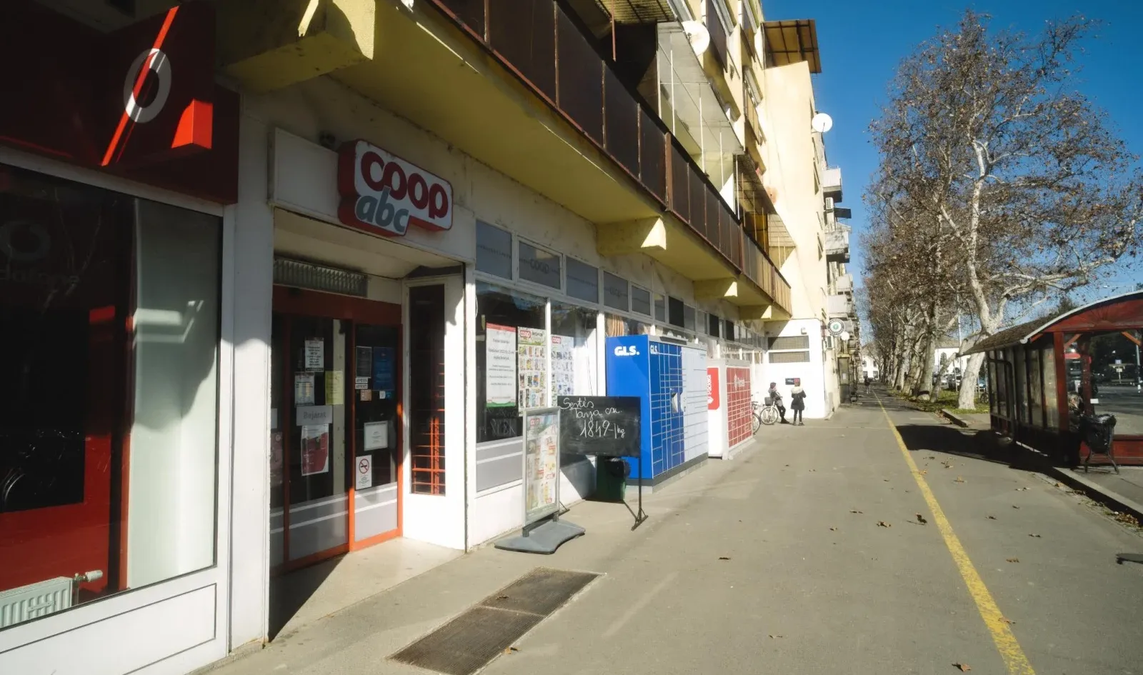 49 év után bezárt Makó ikonikus ABC-je