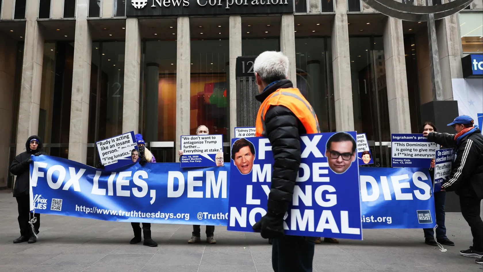 Több milliárd dollár a tét az amerikai médiát felforgató perben, de a jelentősége ezen is messze túlmutat