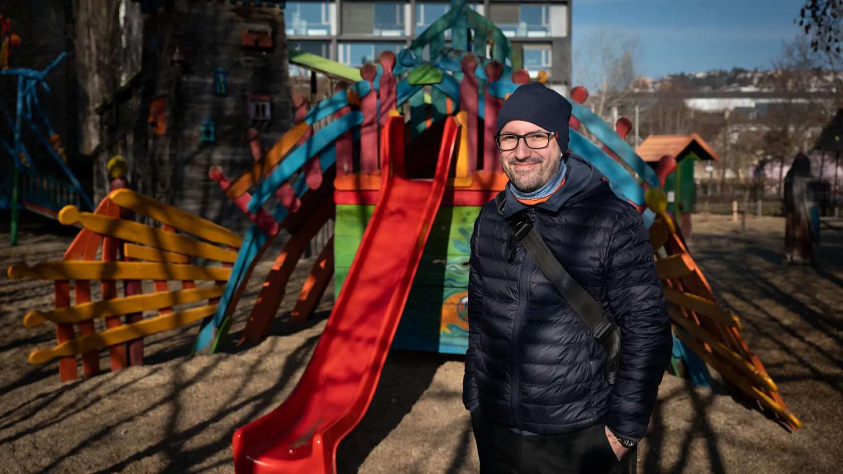 Mi történik egy apával, aki hónapokat tölt együtt a gyerekével?