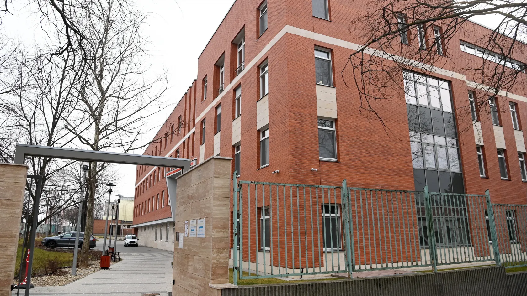 Mégis lehet választott kísérővel szülni a Bajcsy-Zsilinszky Kórházban