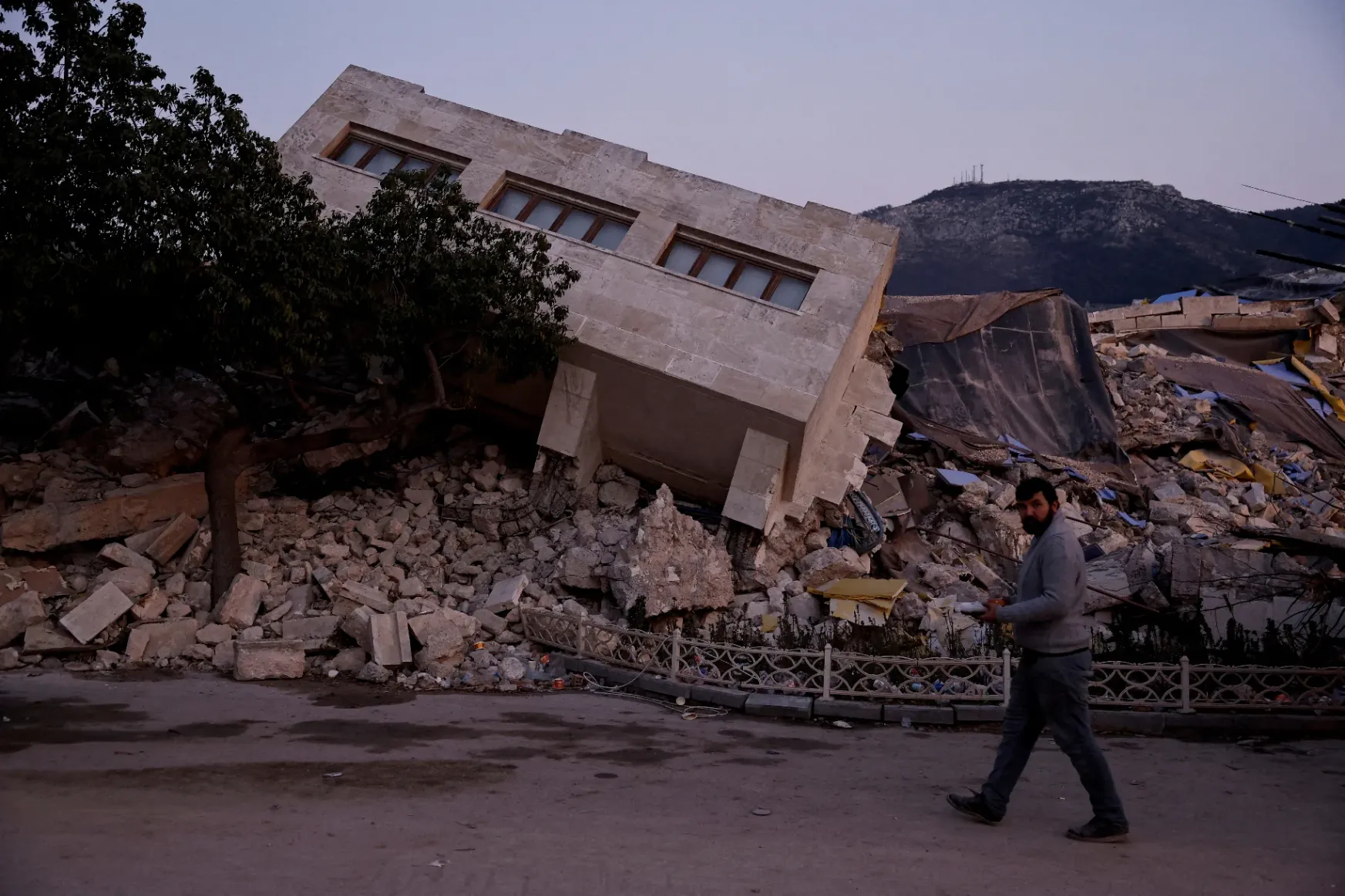 Már ötvenezernél is több halálos áldozata van a február elején pusztító török–szír földrengésnek