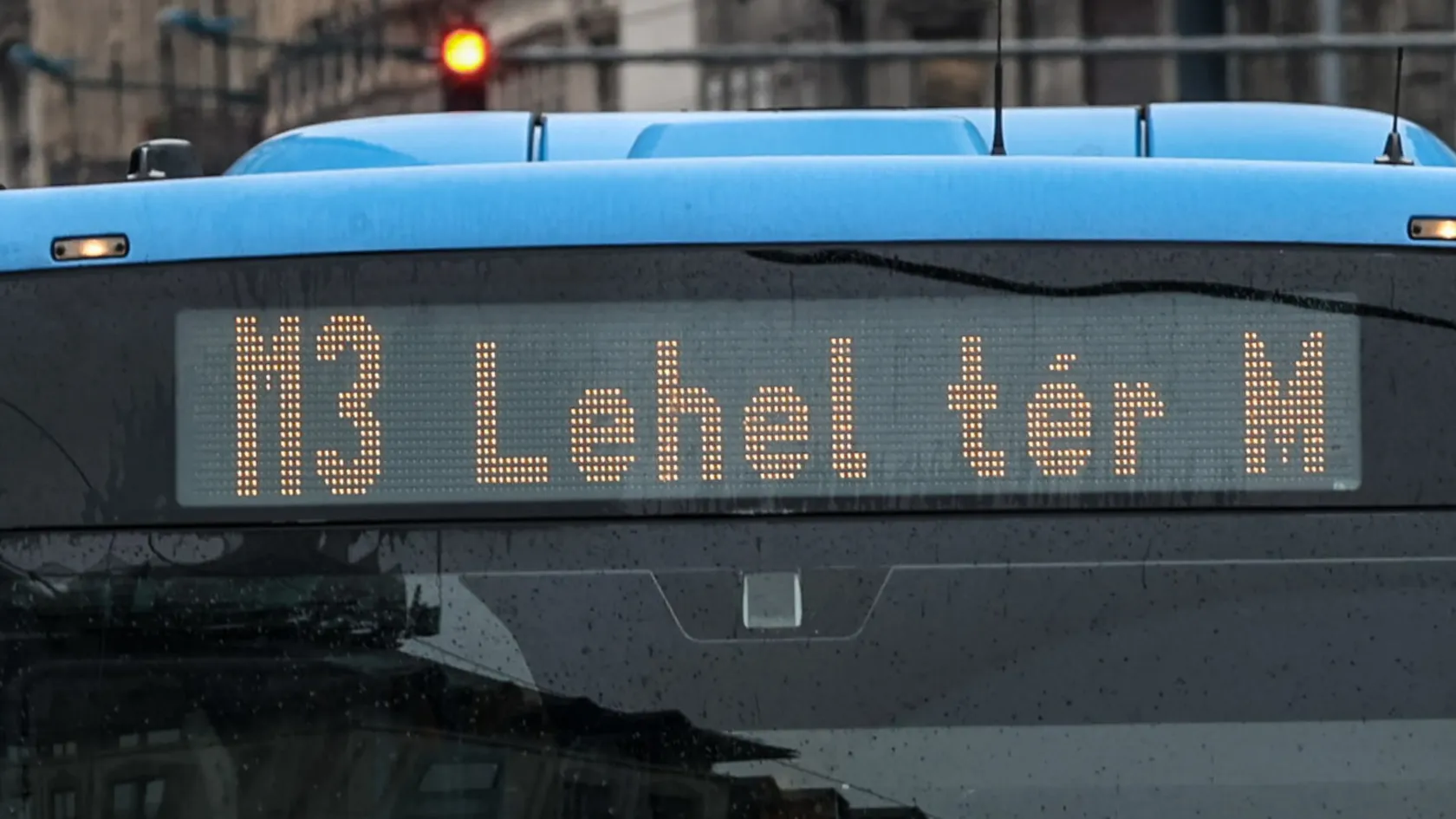A BKK elnézést kért egy hajléktalanos komment miatt