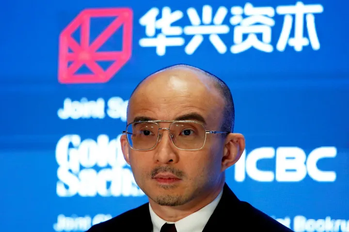 Eltűnt az egyik legnagyobb kínai bank vezetője, 11 nap után közölték: nyugi, a hatóságok vitték el