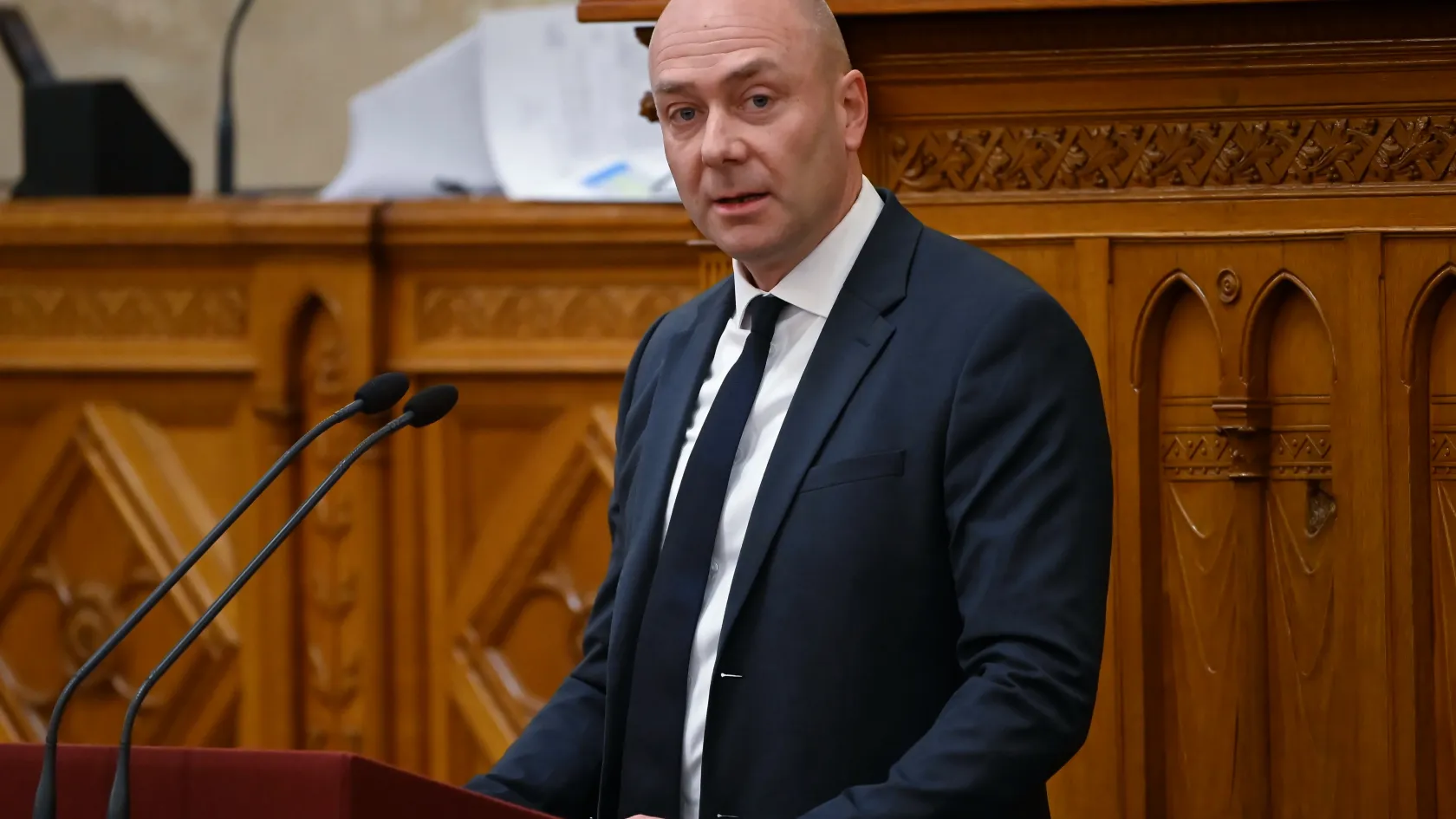 Az alapvető jogok biztosa vizsgálatot indított a közoktatási intézményekben