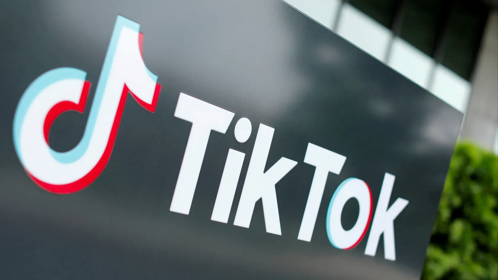 Kanada betiltja a TikTok használatát a kormányzati eszközökön