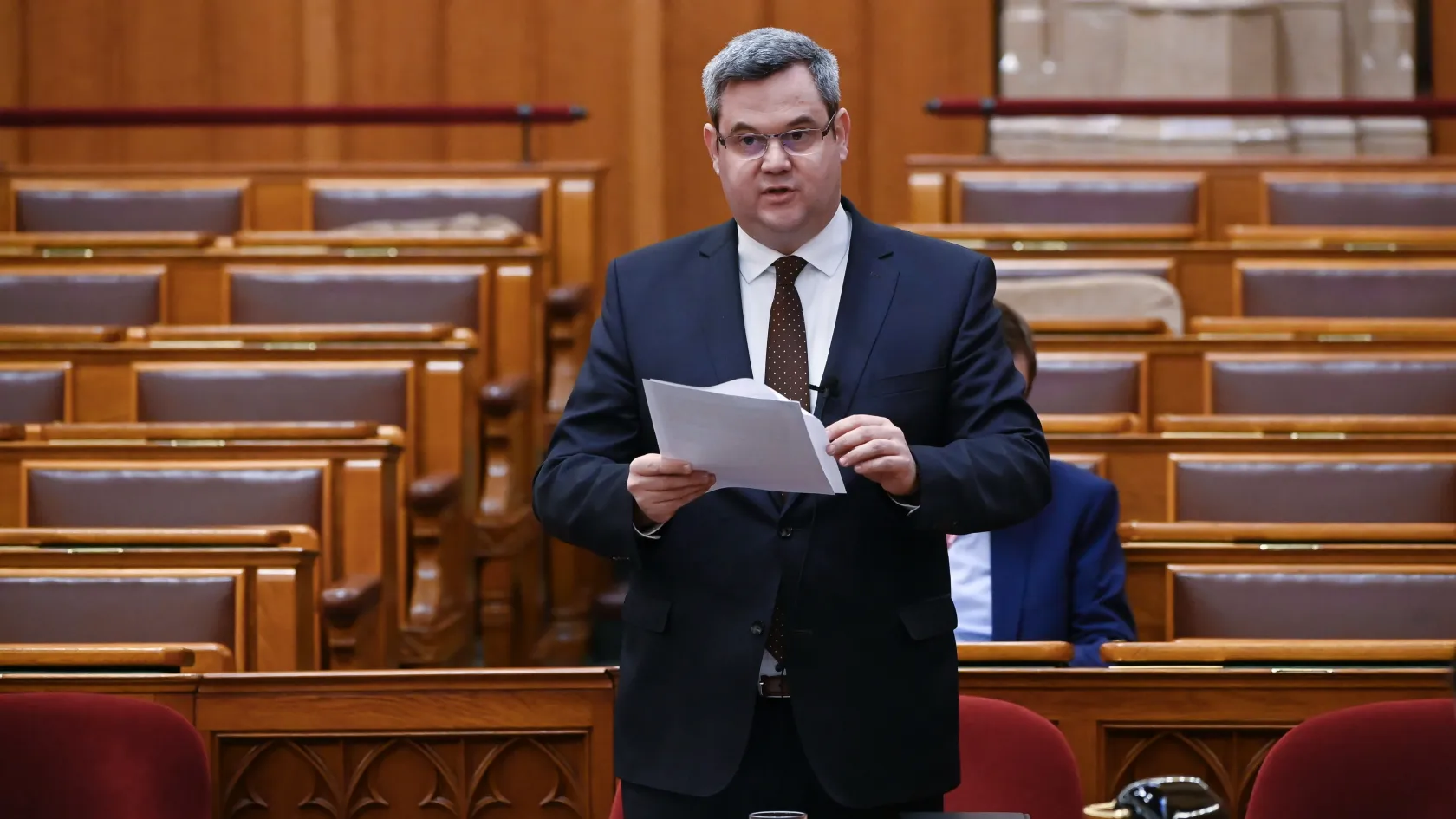 Takács Péter: A kormány nem nézheti tétlenül, hogy a kamara veszélyezteti az emberek egészségügyi ellátáshoz való alapjogát