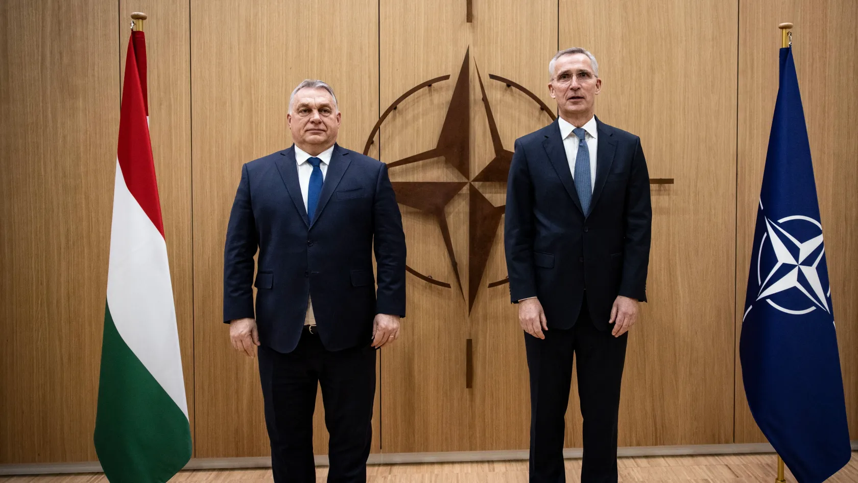 Hét hónappal a javaslat benyújtása után kezdenek vitázni a svéd-finn NATO-csatlakozásról a parlamentben
