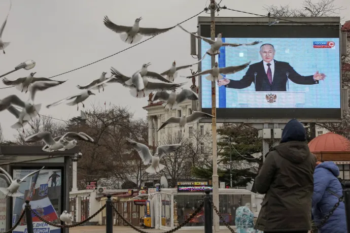 Ungváry Krisztián: Putyin hazugságait történészként nem lelepleznünk kell, mert az a propagandisták feladata