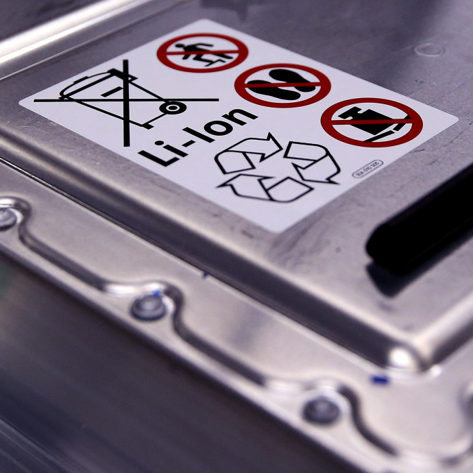 Bezárják az illegális lítiumbányákat Kínában, a Debrecenben akkumulátorgyárat építő CATL jól jöhet ki belőle