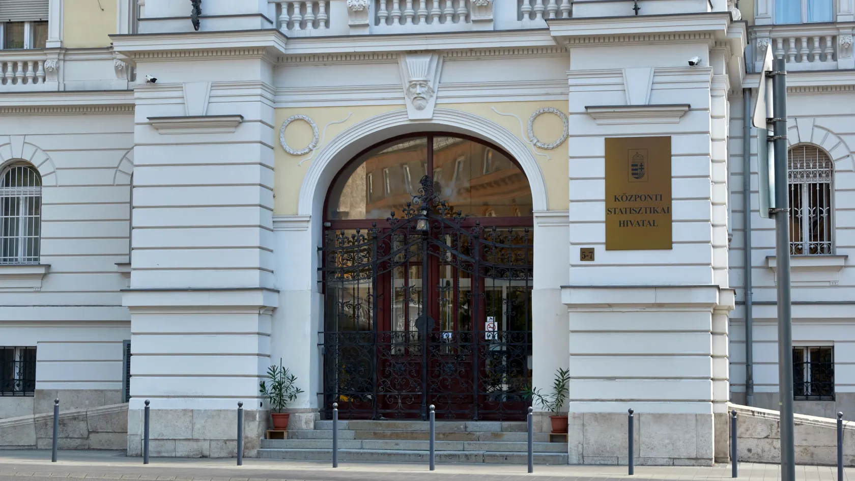 A kormányzat munkatársa szivárogtatta ki a KSH adatait