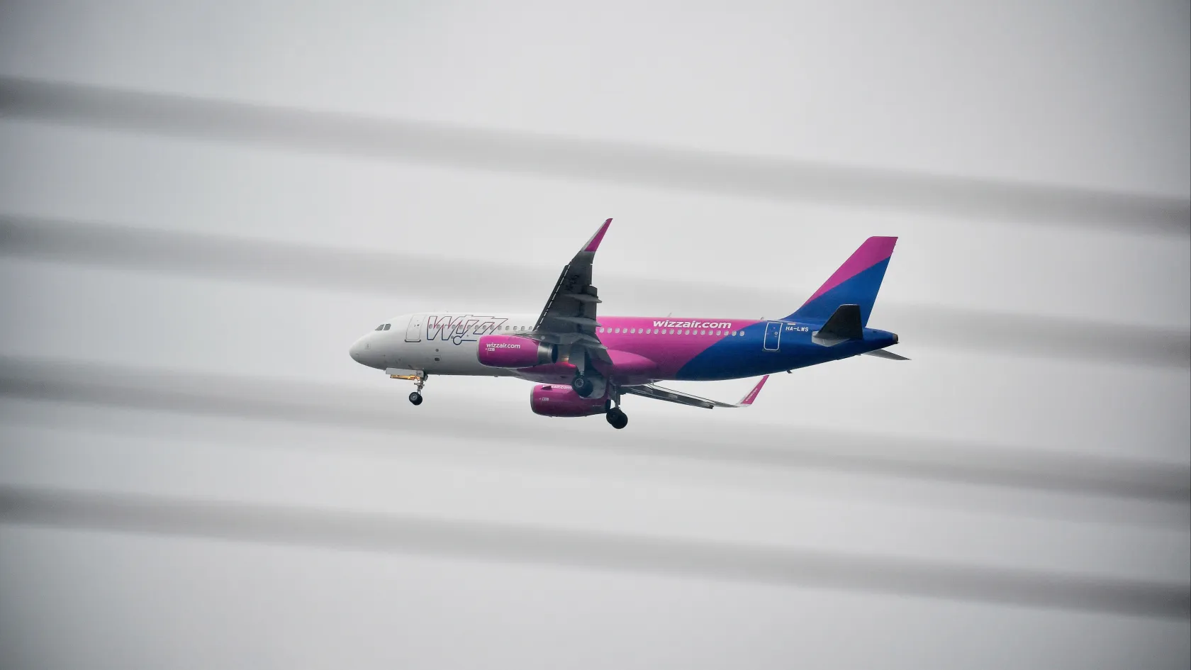 Nem kapott fogyasztóvédelmi büntetést a Wizz Air, csak szerződést kötött velük a hatóság