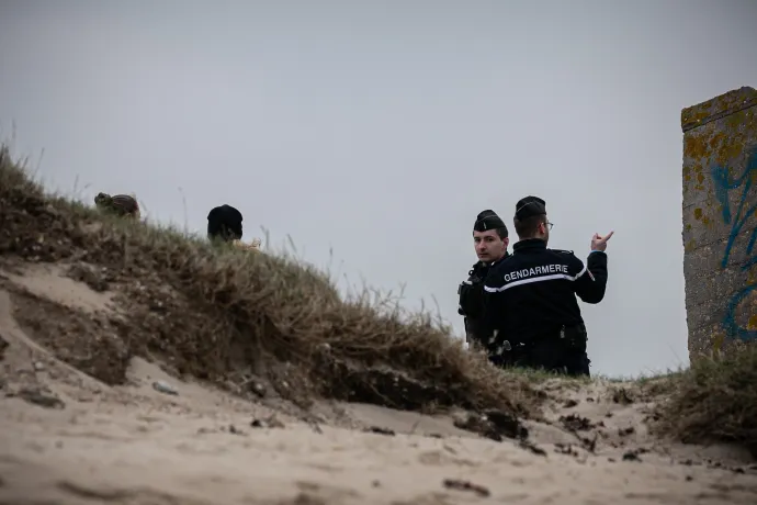 Több mint két tonna kokaint sodort a partra a tenger Normandiánál