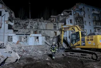 Idős vagyok, nem megyek sehová a rakéták elől. Minek? Volt, aki elment, mégis elérte a csapás