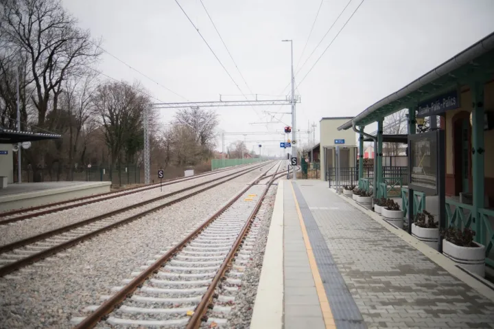 A határellenőrzés miatt a 45 kilométeres Szeged–Szabadka közötti vasúton 1,5-2 óra is lehet az út