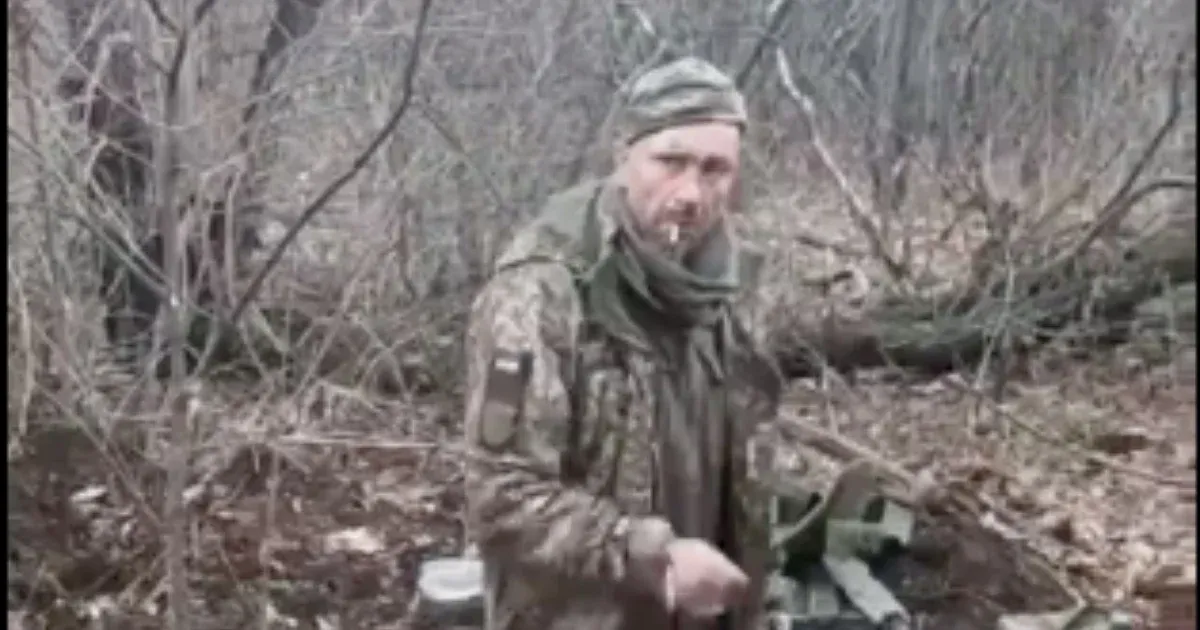 Fegyvertelen ukrán hadifoglyot végezhettek ki orosz katonák, az ukránok szerint háborús bűnt követtek el