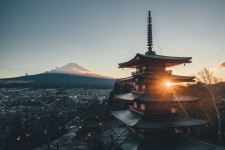 Japán demográfiai katasztrófa előtt áll, nehéz élete lesz azoknak, akik csak most születtek