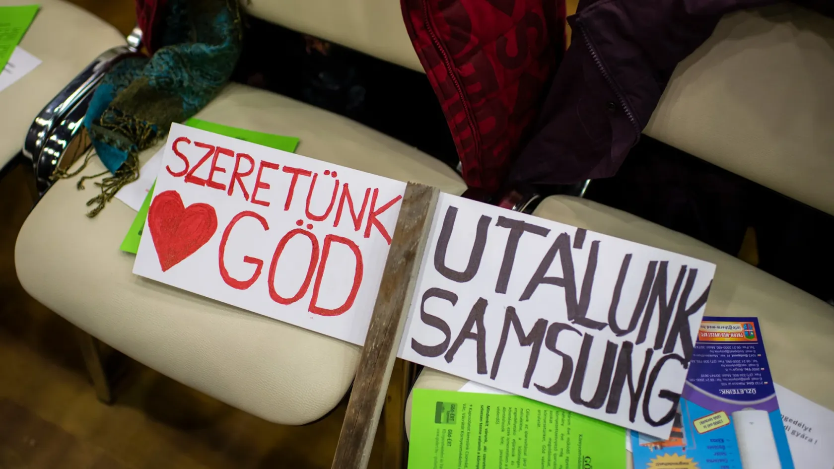 Mégis hol dolgozzanak az emberek, ha nem az akkumulátorgyárakban?