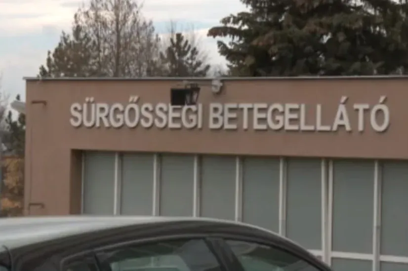 Megszűnt a sürgősségi osztály Ajkán, a kórház szerint a sürgősségi betegellátás csak átalakult