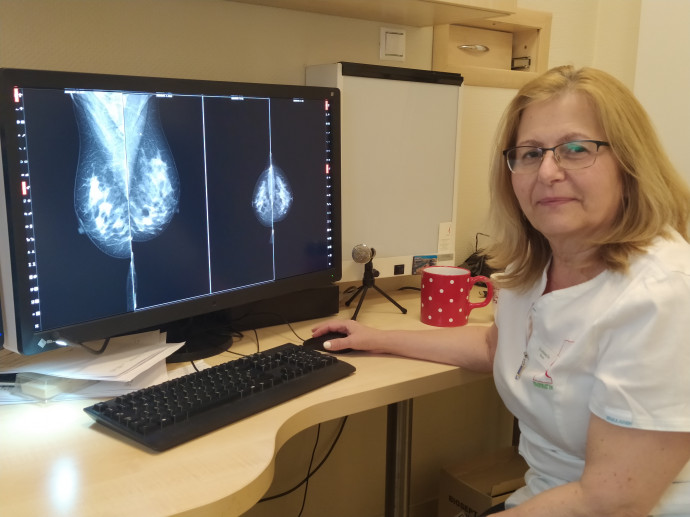 Dr. Ambrózay Éva radiológus a Kapás utcai Mamma Klinikán. Fotó: Kolozsi Ádám