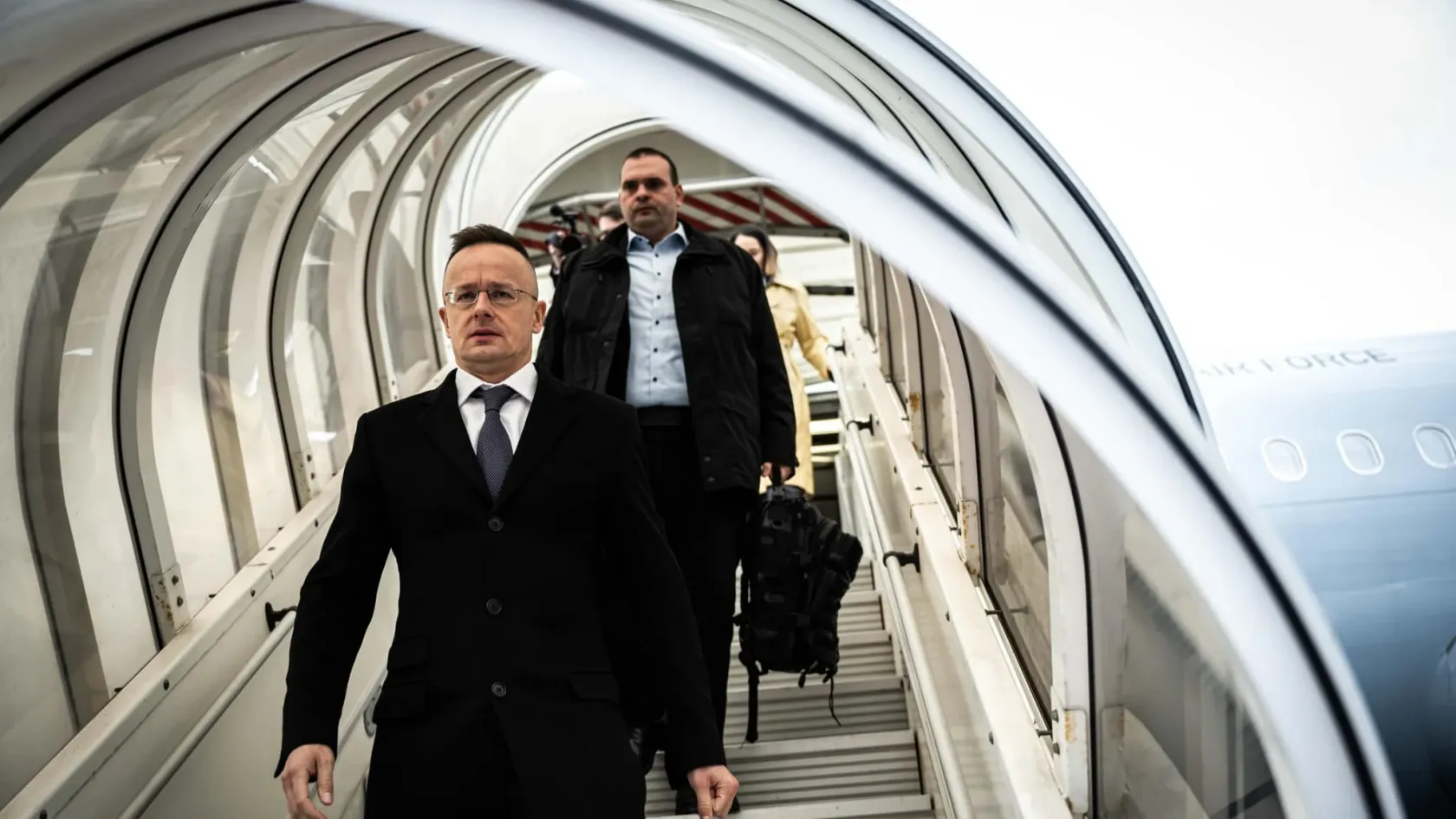 Szijjártó: Tovább növeljük a francia szerepvállalást a Paks II.-ben, hogy a németek ne tudják blokkolni