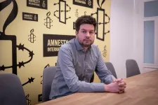 „Sok igazság van benne, de az interpretáció túlzó”, írta az Amnesty elnöke egy belső levélben Mérő Vera állításairól