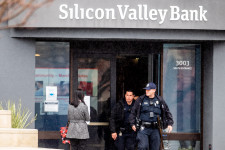 Egy új pénzügyi világválságot próbálnak éppen megelőzni Amerikában