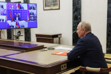 Belharcokat kelt az orosz vezetésben, hogy a háborút hogyan kellene eladni a közvéleménynek