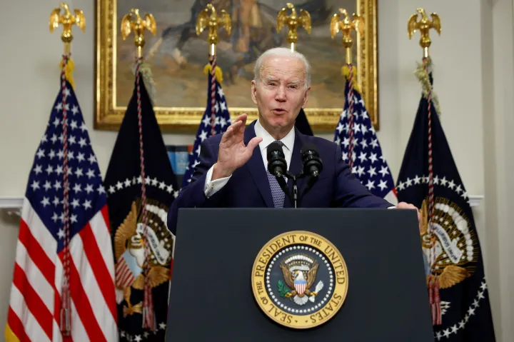 Joe Biden elnök nyilatkozatban nyugtatta a kedélyeket a bankok csődje után, március 13-án – Fotó: Evelyn Hockstein / Reuters