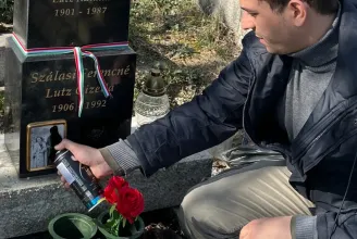 Halálos fenyegetéseket kapott a DK ifjúsági szervezetének aktivistája, aki megrongálta a Szálasi-emlékhelyet