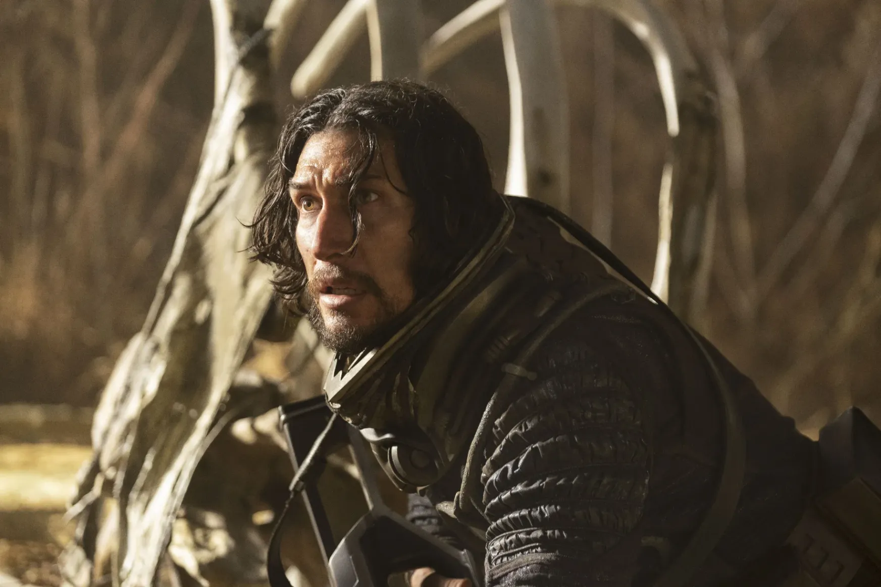 Az energiapuskával dinoszauruszokra lövöldöző Adam Driver többet érdemelne ennél