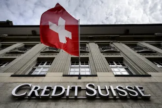 Továbbra is ideges a bankpiac: értékének negyedét veszítette el egy nap alatt a Credit Suisse