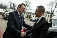 EP: Az EU politikájával ellentétes Szijjártó februári minszki útja