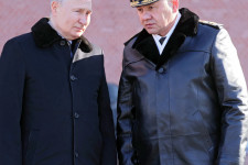 „Kedves Vlagyimir Vlagyimirovics!” Bizarr műfajt teremtett az ukrajnai háború