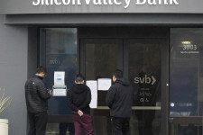 A távmunka is szerepet játszhatott az amerikai bankcsődben