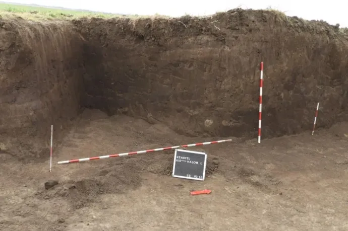 Több mint 4000 éves földpiramist találtak a Nagykunságban