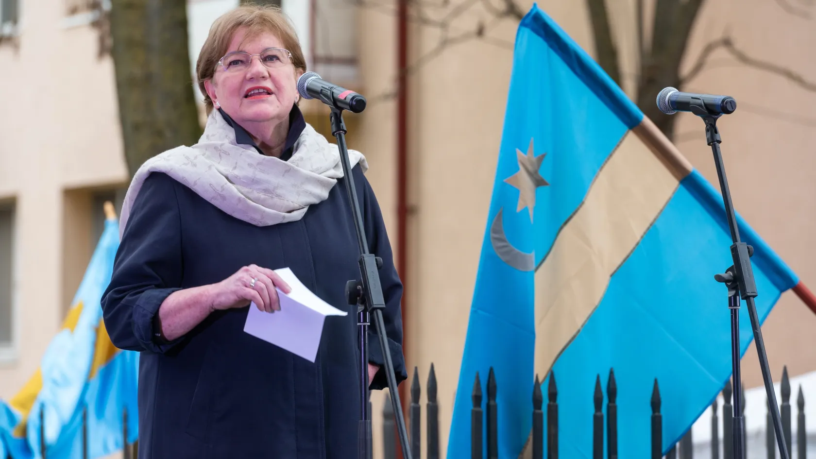 Szili Katalin miniszterelnöki megbízottból főtanácsadó lett, miközben megtartotta a kuratóriumi tagságát is