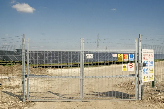 25 ezer háztartás éves áramfelhasználását fedezheti a Szeged melletti két új napelemerőmű
