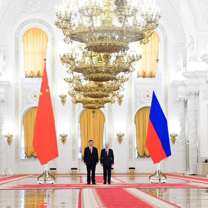 Csillogóan berendezett kirakat lett csak a Putyin-Hszi találkozó