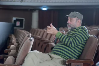 Kizárólag Tompa döntése volt Drábik János meghívása, a művészeti tanáccsal sem konzultált
