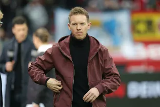 Váratlanul kirúgta edzőjét a Bayern München, Lőw Zsolt is tagja lehet az új stábnak