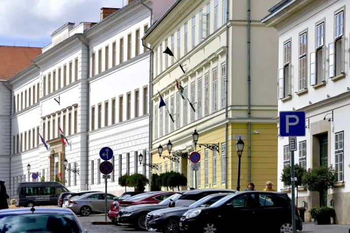 A Honvédelmi Minisztérium szerint nem költözik a Hadtörténeti Múzeum a Kerepesi útra