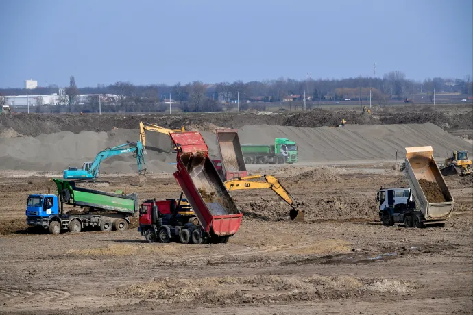 A debreceni CATL jövőre próbaüzemet, két év múlva már éles gyártást szeretne