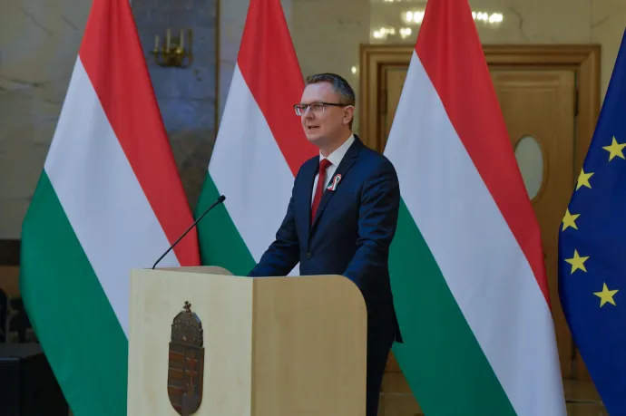 Rétvári Bence szerint az új köznevelési törvény célja, hogy tükrözze a pedagógushivatás presztízsét