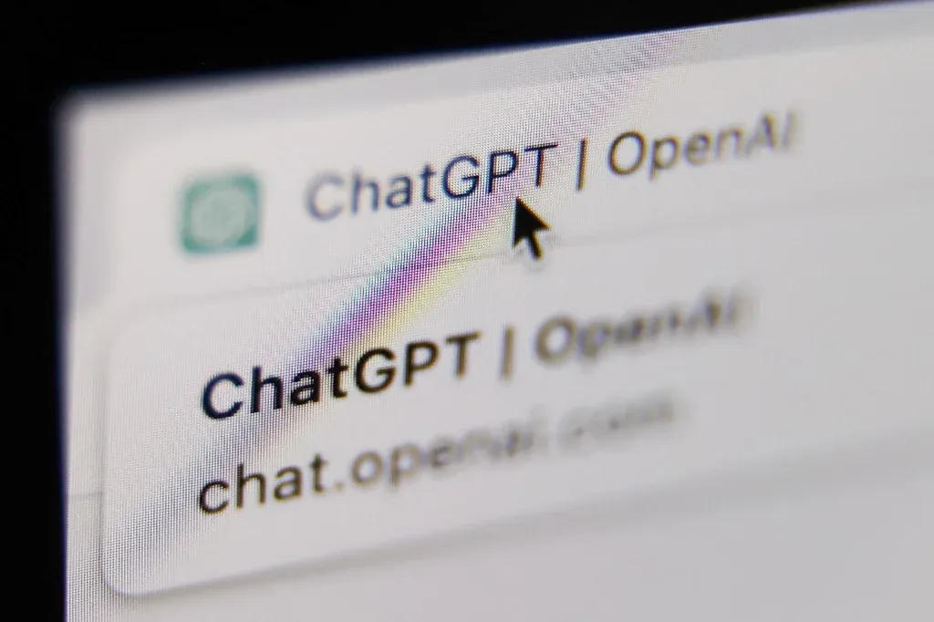 Nyílt levélben kérik a techguruk, hogy a Chat GPT-4-nél egy ideig ne építsenek erősebb mesterséges intelligenciát