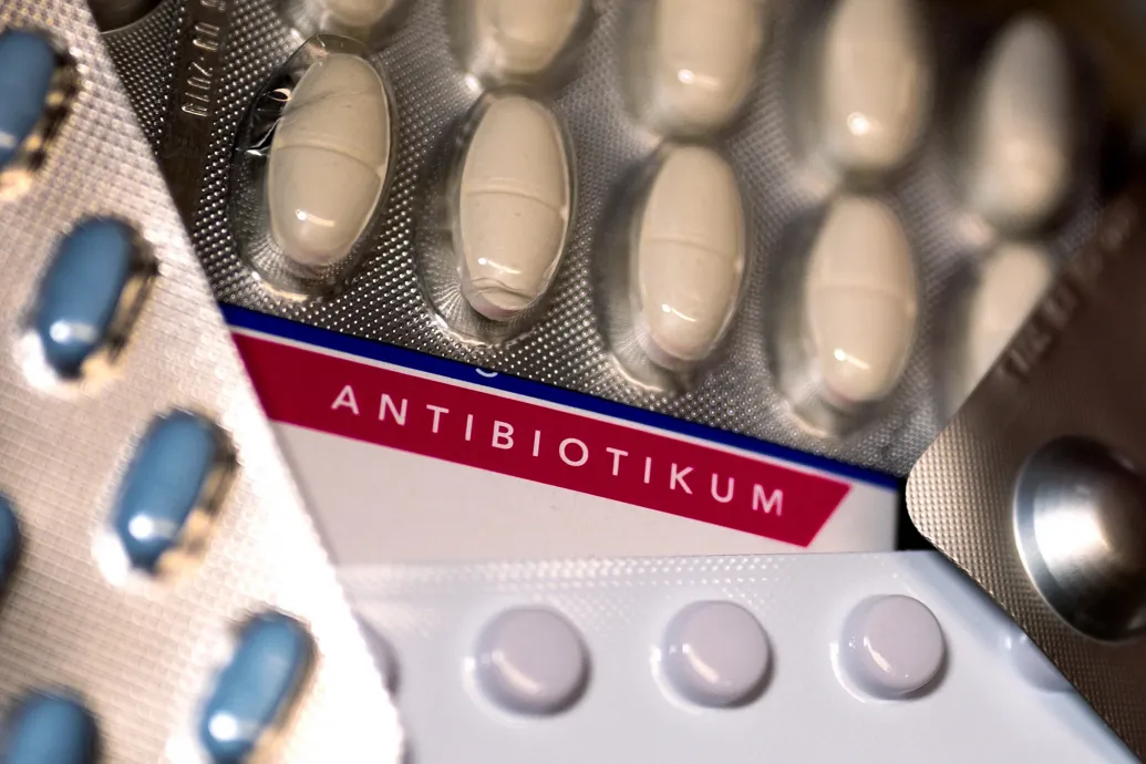 Szigorúan korlátozná az antibiotikumokhoz való hozzáférést az egészségügyi miniszter