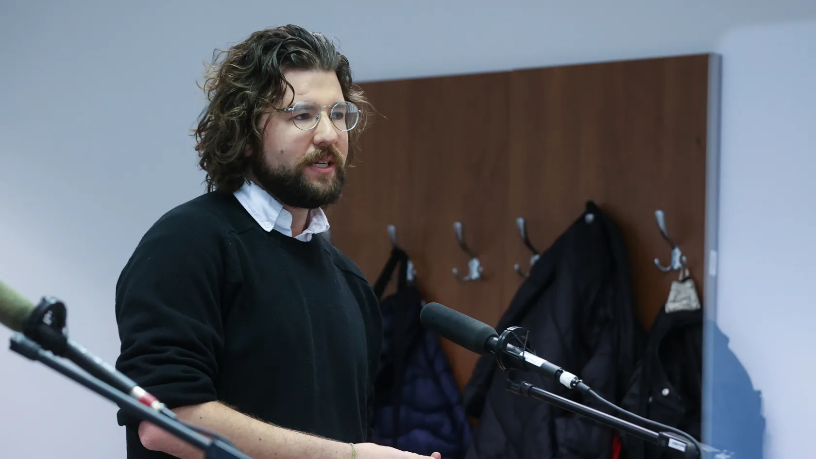 Korábban soha nem vertek meg, vallotta egy antifasiszta fiatal, akit 2019-ben támadtak meg a kitörés napján