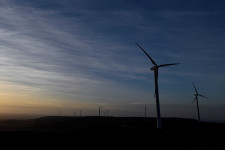 Megduplázzák a megújuló energiát az EU-ban, az atompártiak is elégedettek lehetnek