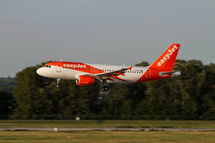 Kényszerleszállást hajtott végre az EasyJet repülőgépe Budapesten egy agresszív utas miatt