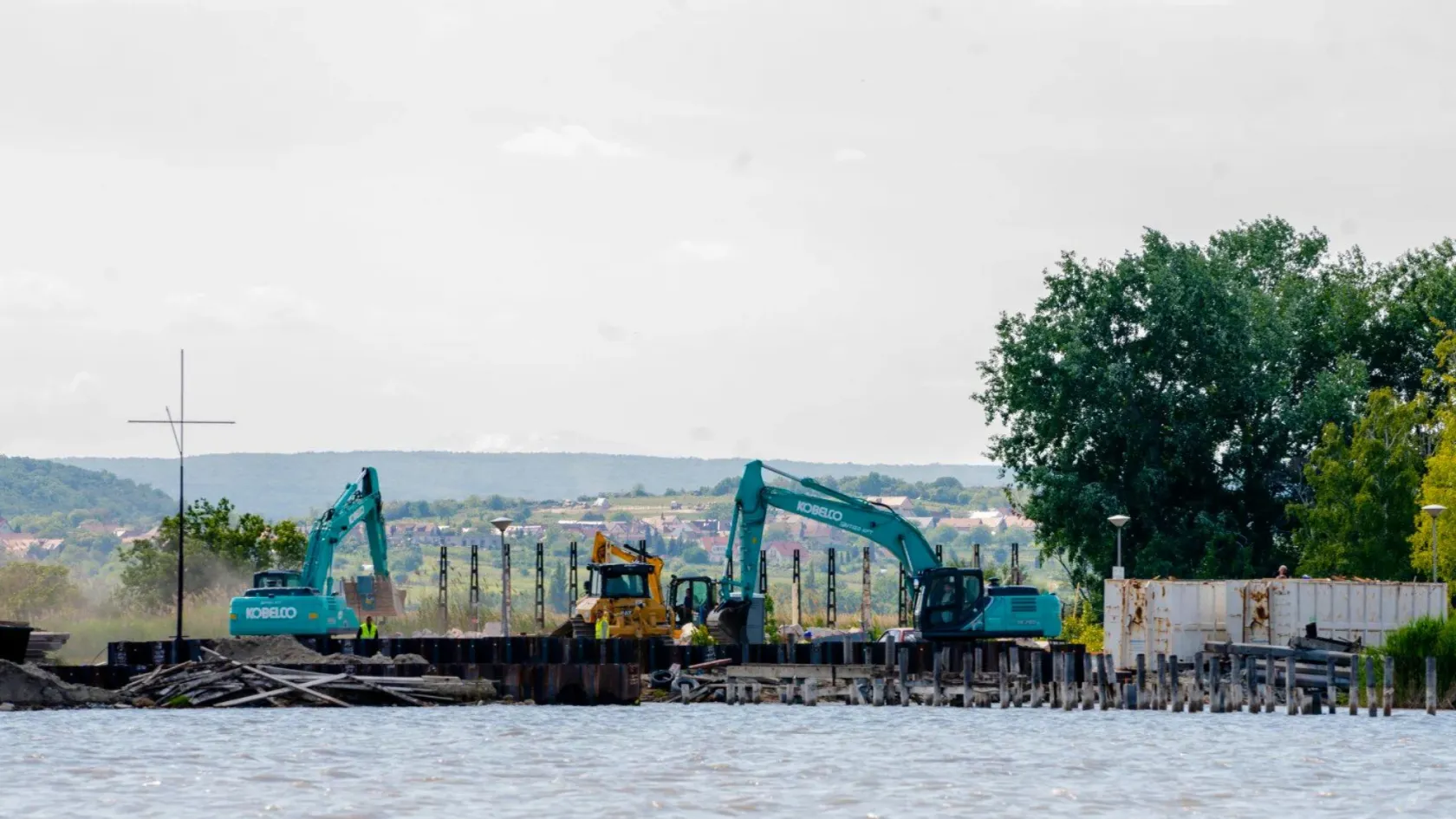 Visszavonatta a bíróság a Fertő tavi beruházás engedélyét