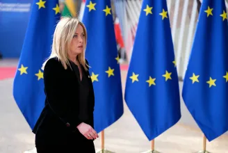 Orbán nagy reményeket fűzött az új olasz kormányhoz, de eddig nincs látványos együttműködés
